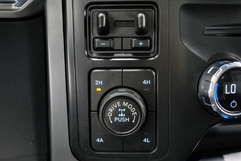 2021 Ford F-150 Lariat - Photo 29