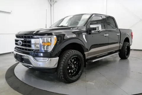 Another view of 2021 Ford F-150 Lariat for sale in Chillicothe, OH at Chillicothe Truck