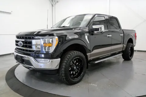 More photos of 2021 Ford F-150 Lariat at Chillicothe Truck, OH