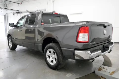 More photos of 2019 Ram 1500 Big Horn/Lone Star at Chillicothe Truck, OH