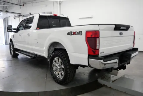 More photos of 2022 Ford F-350SD Lariat at Chillicothe Truck, OH