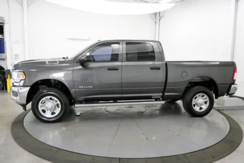 More photos of 2022 Ram 2500 Tradesman at Chillicothe Truck, OH