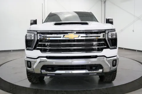 Another view of 2025 Chevrolet Silverado 2500 HD LTZ for sale in Chillicothe, OH at Chillicothe Truck