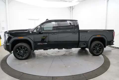 More photos of 2024 GMC Sierra 2500 HD AT4 at Chillicothe Truck, OH