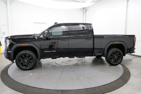 More photos of 2024 GMC Sierra 2500 HD AT4 at Chillicothe Truck, OH
