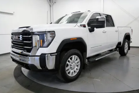 Another view of 2024 GMC Sierra 2500 HD SLT for sale in Chillicothe, OH at Chillicothe Truck