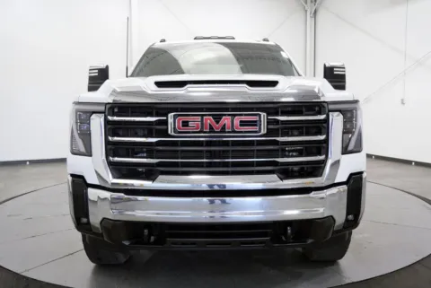 Photos of 2024 GMC Sierra 2500 HD SLT for sale in Chillicothe, OH at Chillicothe Truck