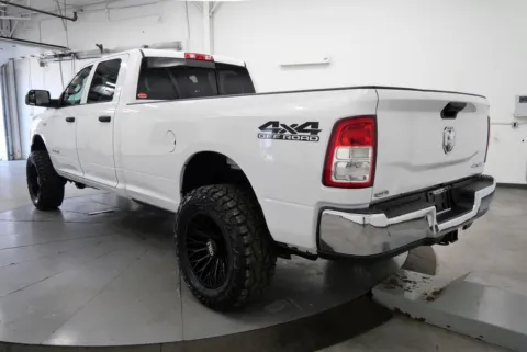 More photos of 2022 Ram 3500 Tradesman at Chillicothe Truck, OH