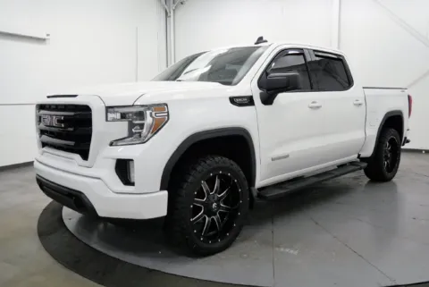Another view of 2020 GMC Sierra 1500 Elevation for sale in Chillicothe, OH at Chillicothe Truck