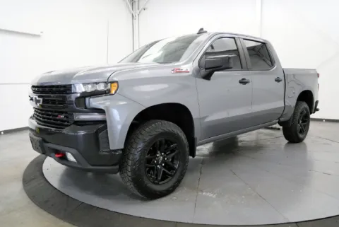 More photos of 2021 Chevrolet Silverado 1500 LT Trail Boss at Chillicothe Truck, OH
