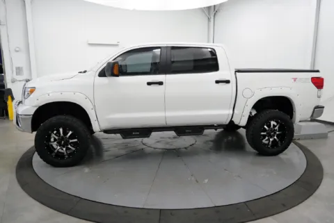 More photos of 2013 Toyota Tundra Grade at Chillicothe Truck, OH
