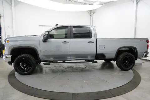 More photos of 2024 Chevrolet Silverado 2500 HD LT at Chillicothe Truck, OH