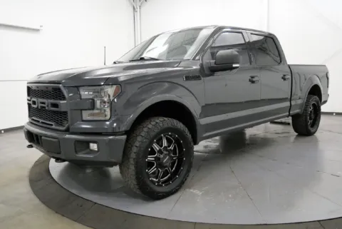 More photos of 2016 Ford F-150 XLT at Chillicothe Truck, OH