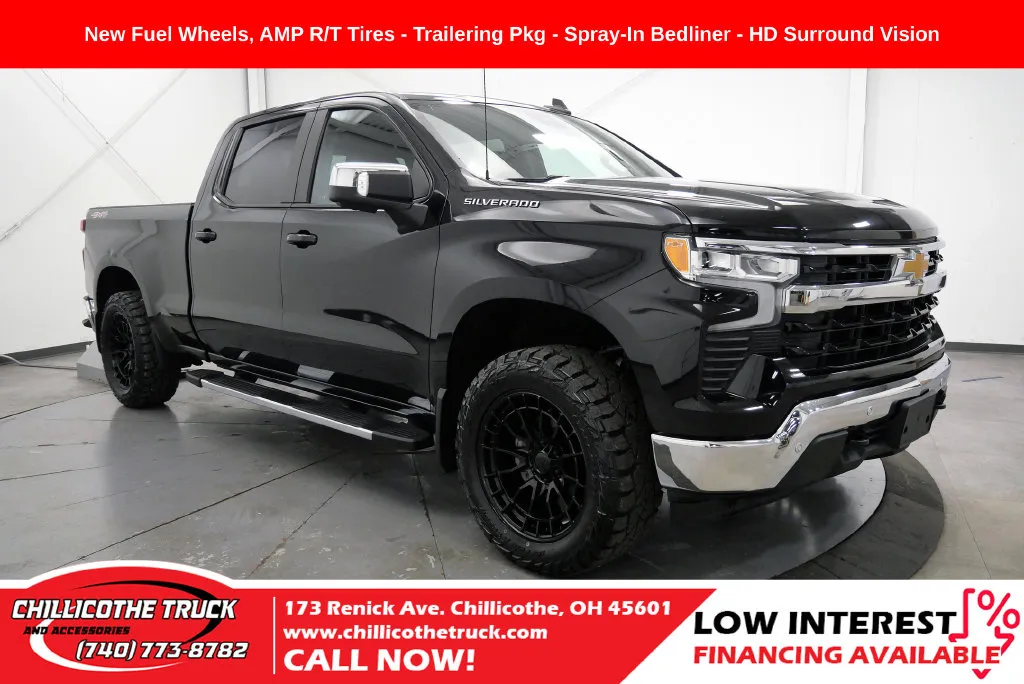 Black 2024 Chevrolet Silverado 1500 LT for sale in Chillicothe, OH