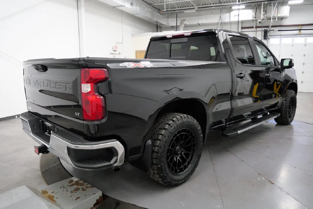 2024 Chevrolet Silverado 1500 LT - Photo 8