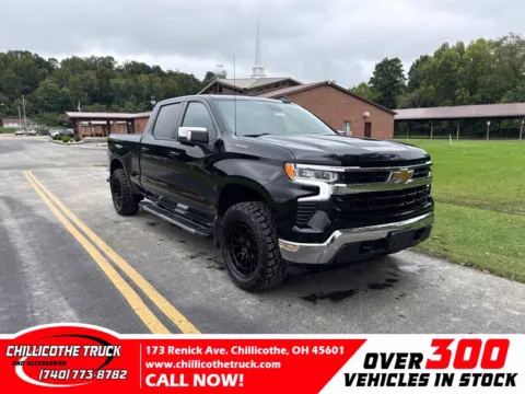 Black 2024 Chevrolet Silverado 1500 LT for sale in Chillicothe, OH