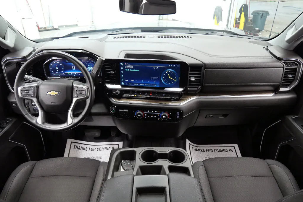 2024 Chevrolet Silverado 1500 LT - Photo 21