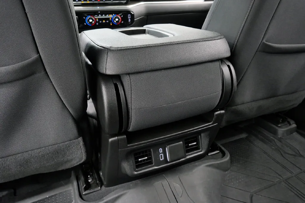 2024 Chevrolet Silverado 1500 LT - Photo 20