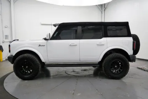 More photos of 2024 Ford Bronco Outer Banks at Chillicothe Truck, OH