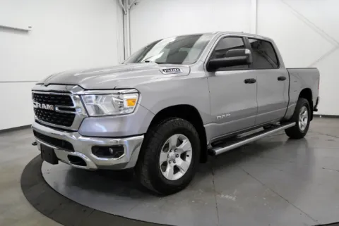More photos of 2024 Ram 1500 Big Horn/Lone Star at Chillicothe Truck, OH