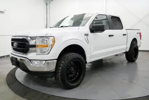 More photos of 2022 Ford F-150 XLT at Chillicothe Truck, OH