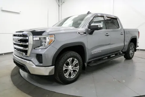 More photos of 2021 GMC Sierra 1500 SLE at Chillicothe Truck, OH