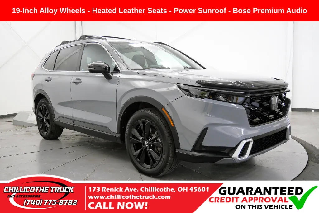Gray 2023 Honda CR-V Hybrid Sport Touring for sale in Chillicothe, OH