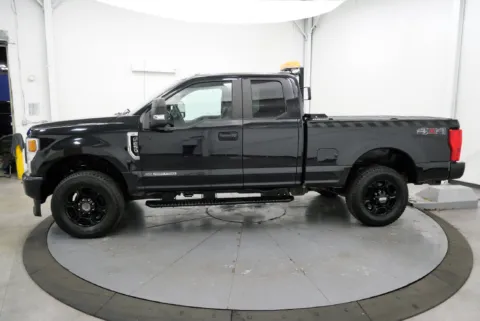 More photos of 2020 Ford F-250SD XL at Chillicothe Truck, OH