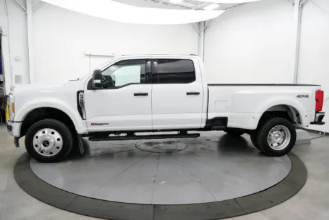 More photos of 2024 Ford F-450SD XLT at Chillicothe Truck, OH