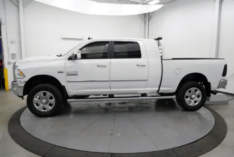 More photos of 2018 Ram 3500 Big Horn at Chillicothe Truck, OH