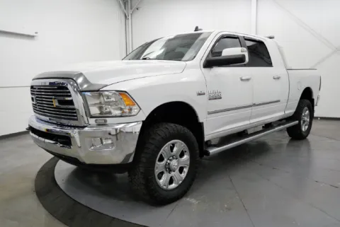 More photos of 2018 Ram 3500 Big Horn at Chillicothe Truck, OH