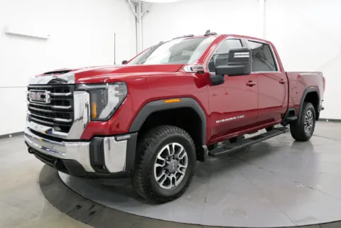 More photos of 2024 GMC Sierra 2500 HD SLE at Chillicothe Truck, OH