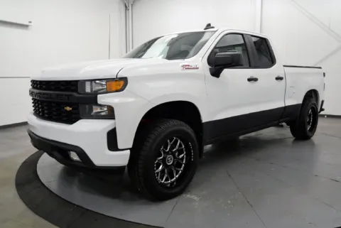 More photos of 2019 Chevrolet Silverado 1500 WT at Chillicothe Truck, OH