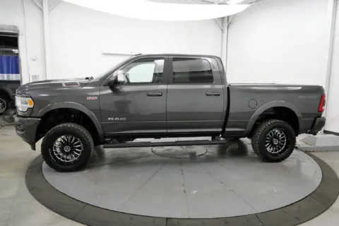 More photos of 2022 Ram 2500 Laramie at Chillicothe Truck, OH