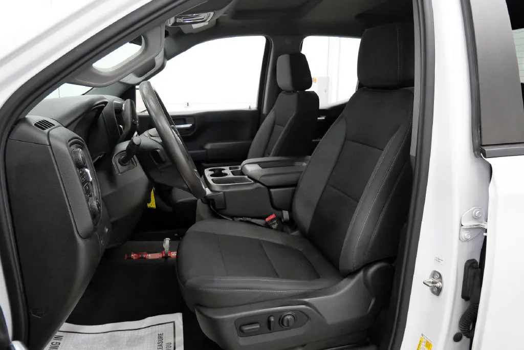 2022 Chevrolet Silverado 1500 Limited Custom - Photo 11