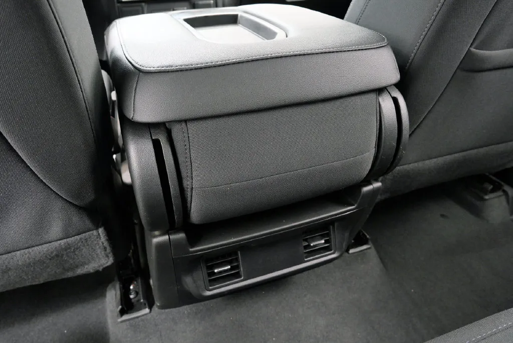 2022 Chevrolet Silverado 1500 Limited Custom - Photo 20