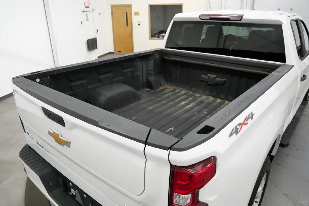 2022 Chevrolet Silverado 1500 Limited Custom - Photo 36