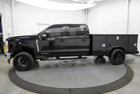More photos of 2023 Ford F-350SD XLT at Chillicothe Truck, OH