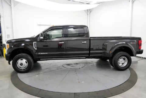 More photos of 2018 Ford F-350SD Limited at Chillicothe Truck, OH