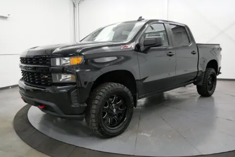 More photos of 2021 Chevrolet Silverado 1500 Custom Trail Boss at Chillicothe Truck, OH