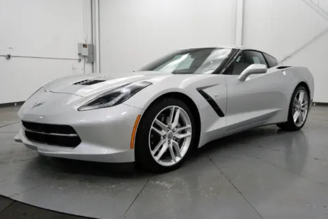 More photos of 2019 Chevrolet Corvette Stingray at Chillicothe Truck, OH