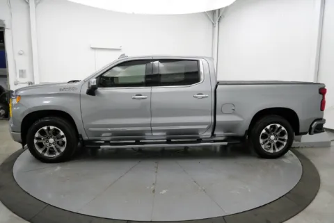 More photos of 2023 Chevrolet Silverado 1500 High Country at Chillicothe Truck, OH