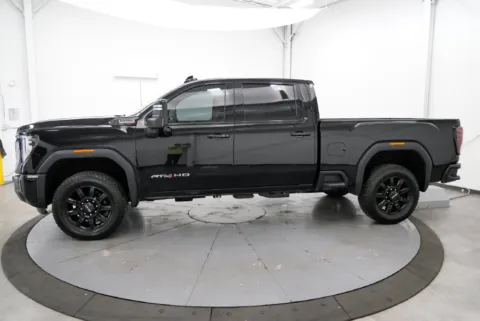 More photos of 2024 GMC Sierra 2500 HD AT4 at Chillicothe Truck, OH