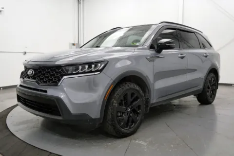 More photos of 2021 Kia Sorento S at Chillicothe Truck, OH