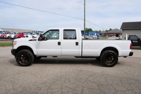 More photos of 2016 Ford F-250SD XL at Chillicothe Truck, OH