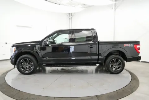 More photos of 2021 Ford F-150 Lariat at Chillicothe Truck, OH