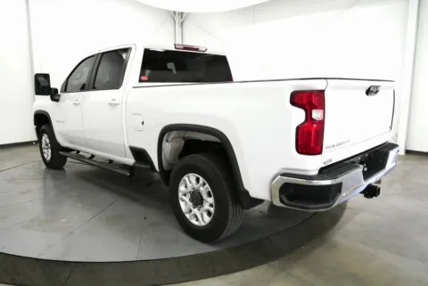 More photos of 2021 Chevrolet Silverado 2500HD LT at Chillicothe Truck, OH