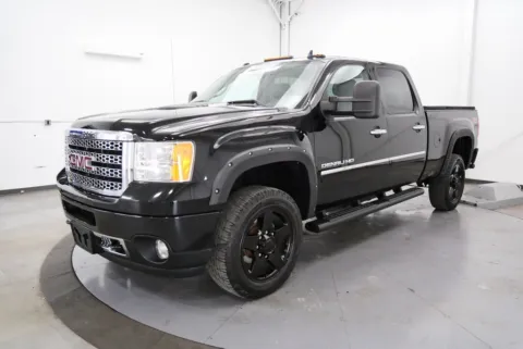 Another view of 2013 GMC Sierra 2500HD Denali for sale in Chillicothe, OH at Chillicothe Truck