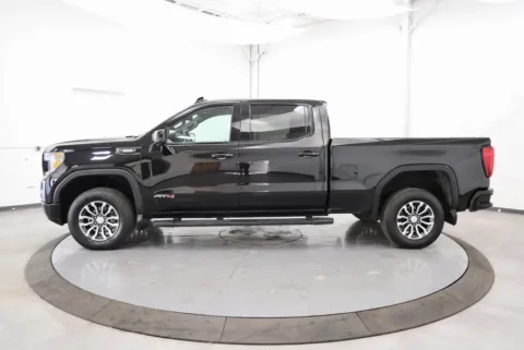 More photos of 2021 GMC Sierra 1500 AT4 at Chillicothe Truck, OH