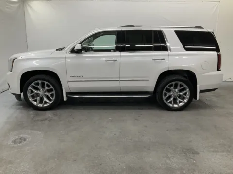 More photos of 2016 GMC Yukon Denali at Chillicothe Truck, OH